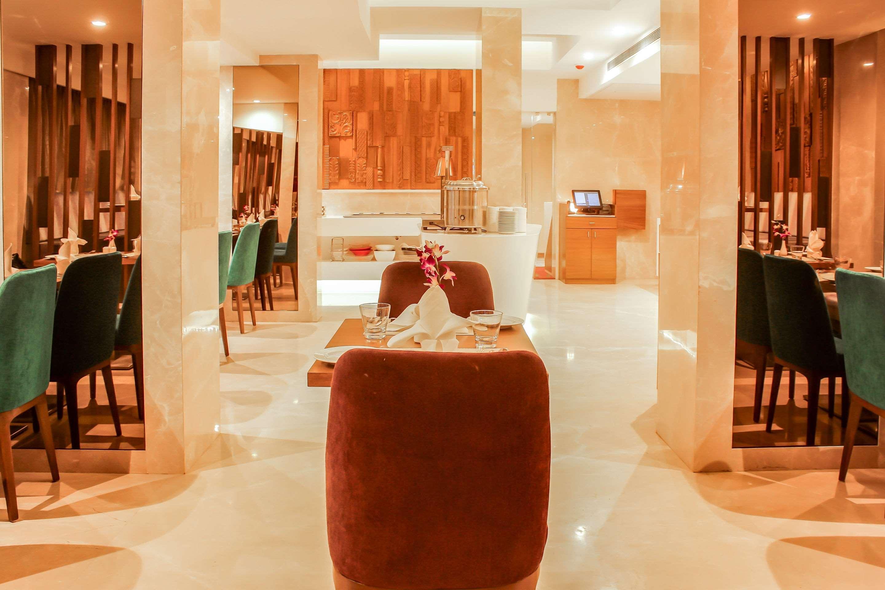 Hotel Heritage Formerly Known As Comfort Inn Heritage Мумбай Екстериор снимка
